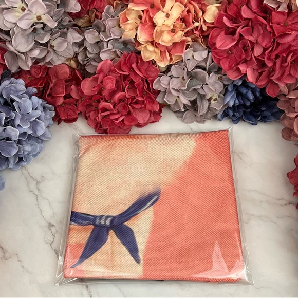 Eco-Friendly Wilbur the Pig Folding Tote Bag - Picture 12 of 13